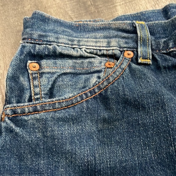 Vintage high waisted 701 Levi’s jean shorts size 29 - Picture 5 of 9